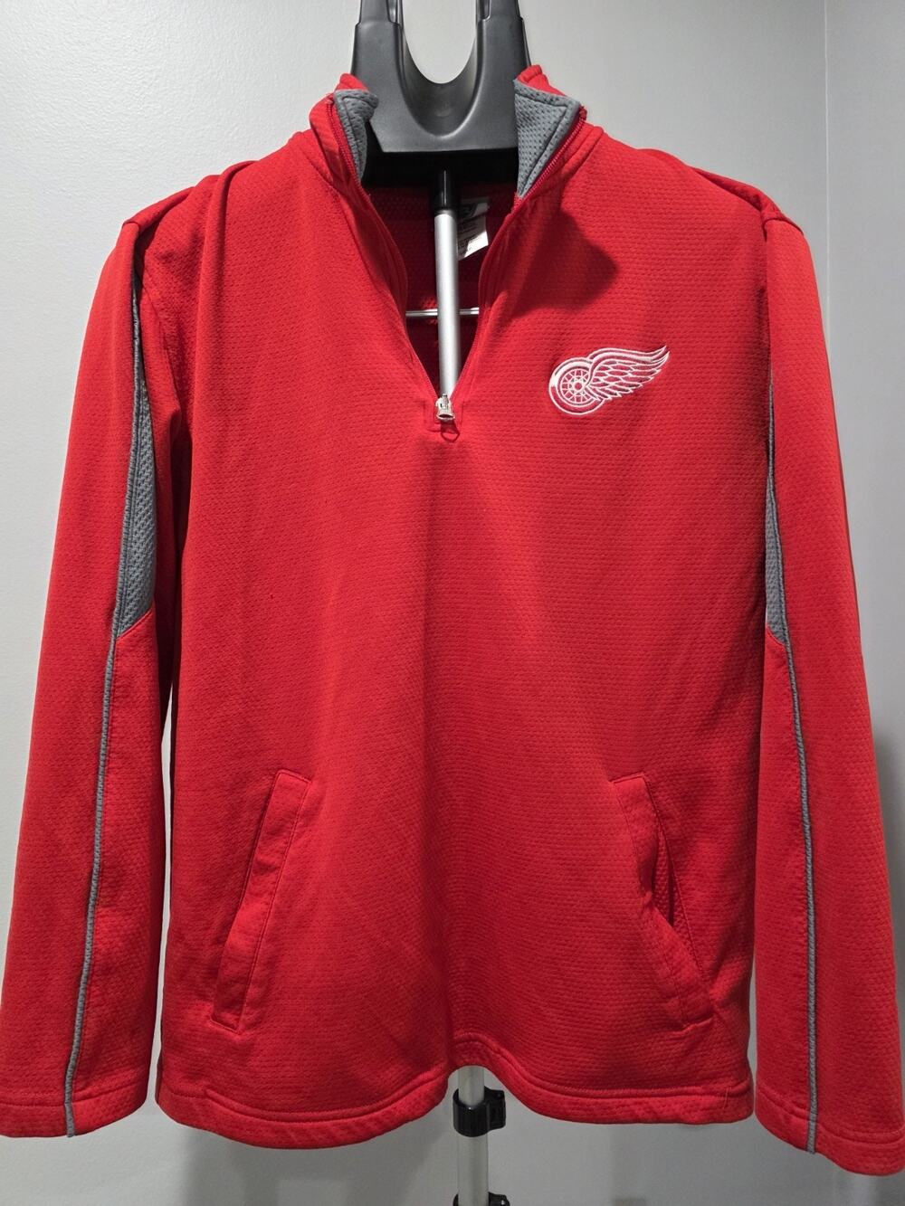 Detroit Red Wings NHL Red Gray 1/4 Zip Pullover Jacket Mens Small